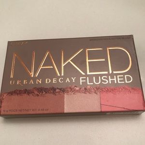 Urban Decay NAKED FLUSHED
